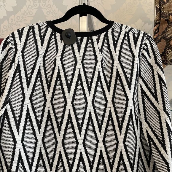 ST. JOHN Black Label Zip Front 3/4 Sleeve Jacket Style#K61G0K1 - Picture 5 of 11